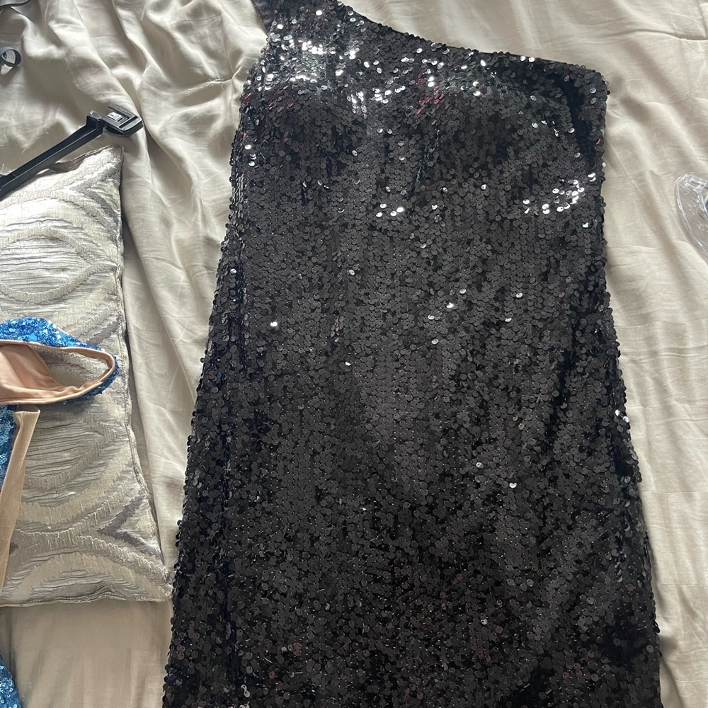 Daisy One Shoulder Black Sequin Dress